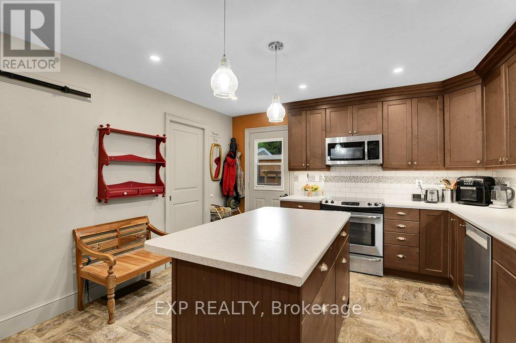 136 Park Street, Brockville, Ontario  K6V 2G9 - Photo 18 - X13489196