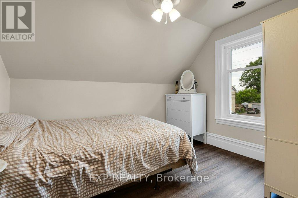 136 Park Street, Brockville, Ontario  K6V 2G9 - Photo 23 - X13489196
