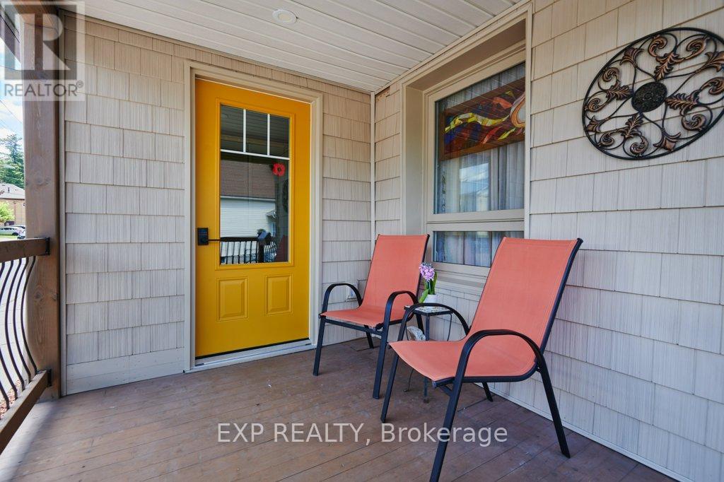 136 Park Street, Brockville, Ontario  K6V 2G9 - Photo 3 - X13489196