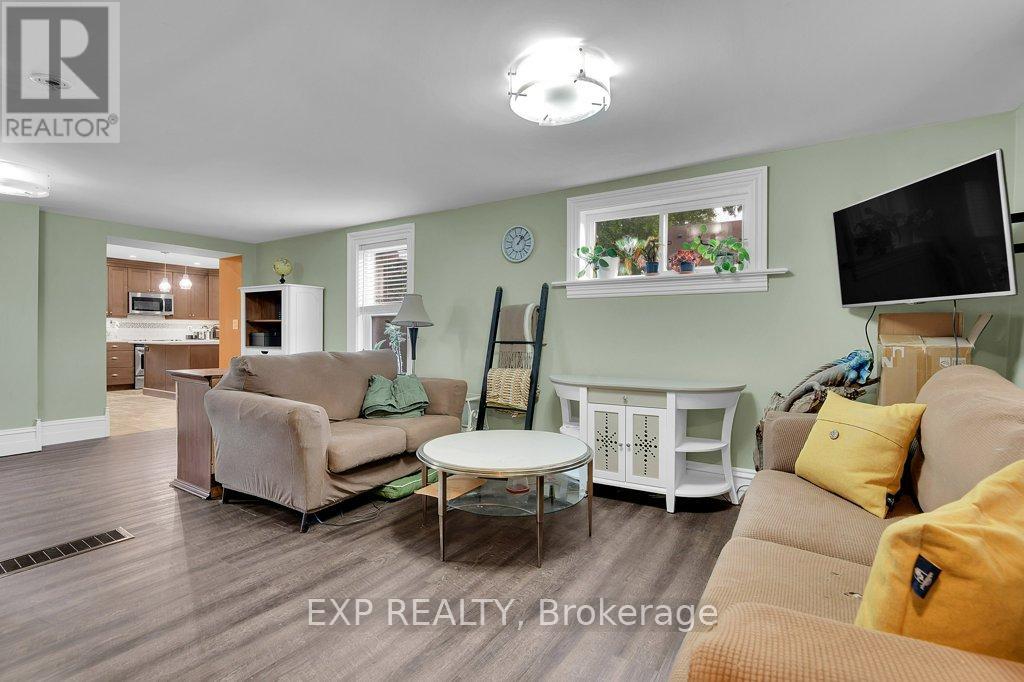 136 Park Street, Brockville, Ontario  K6V 2G9 - Photo 8 - X13489196