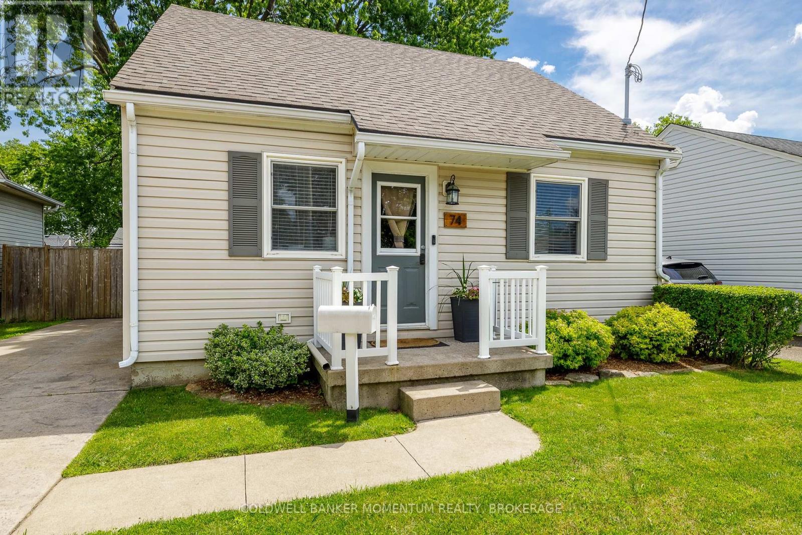 74 Haig Street, St. Catharines, Ontario  L2R 6L1 - Photo 4 - X13488054