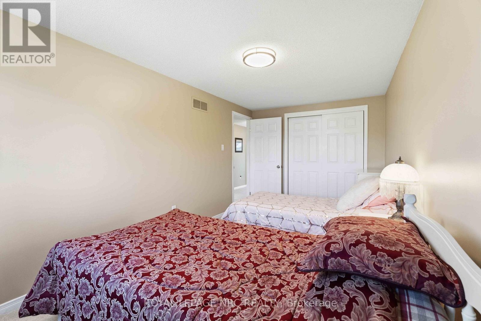 7 Naples Court, Thorold, Ontario  L2V 4S7 - Photo 27 - X13488854