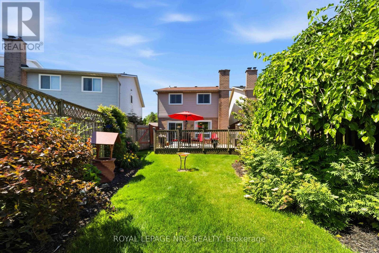 7 Naples Court, Thorold, Ontario  L2V 4S7 - Photo 3 - X13488854