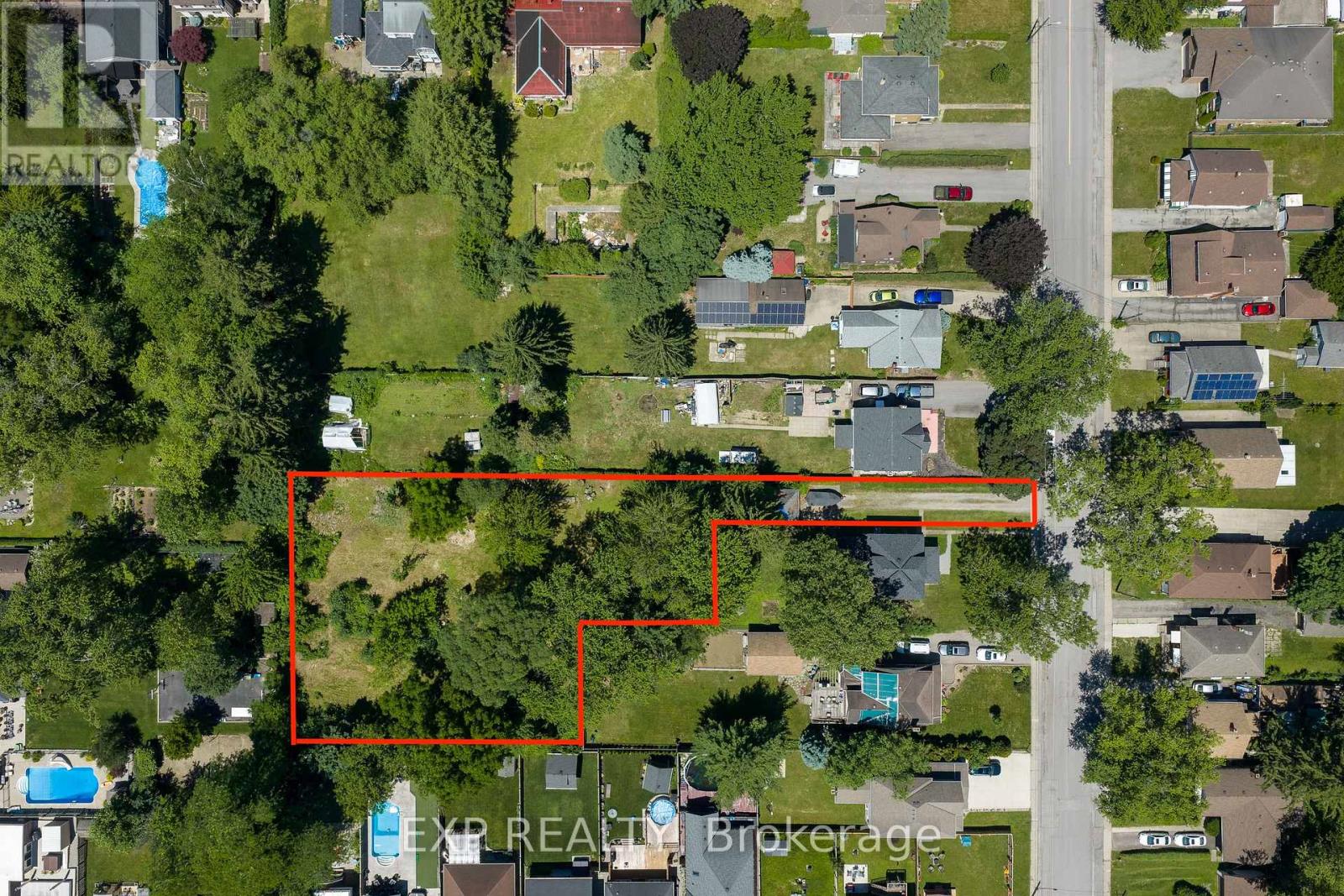 6111 CARLTON AVENUE, Niagara Falls, Ontario