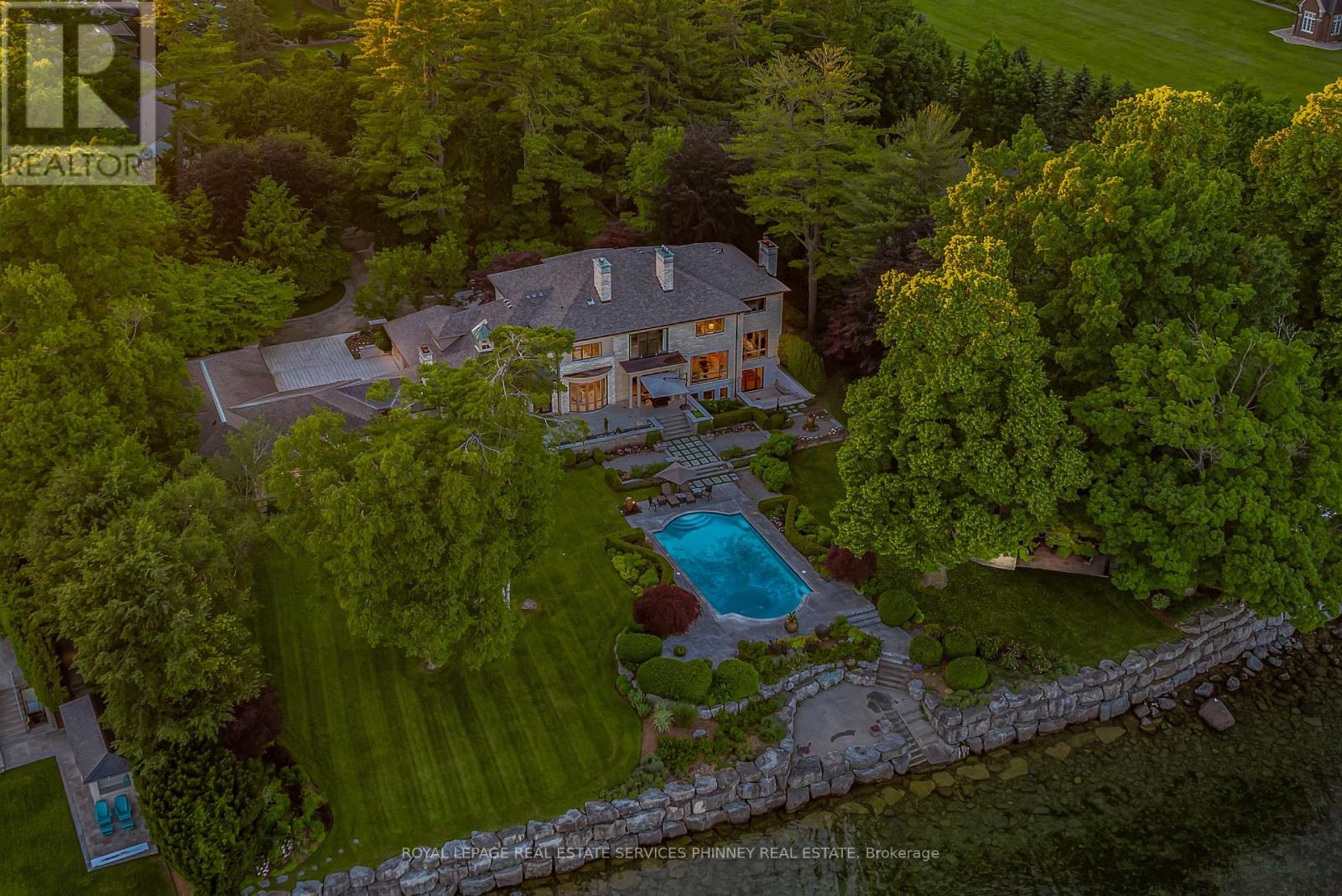 35 Brentwood Road, Oakville, Ontario  L6J 4B7 - Photo 47 - W13474492