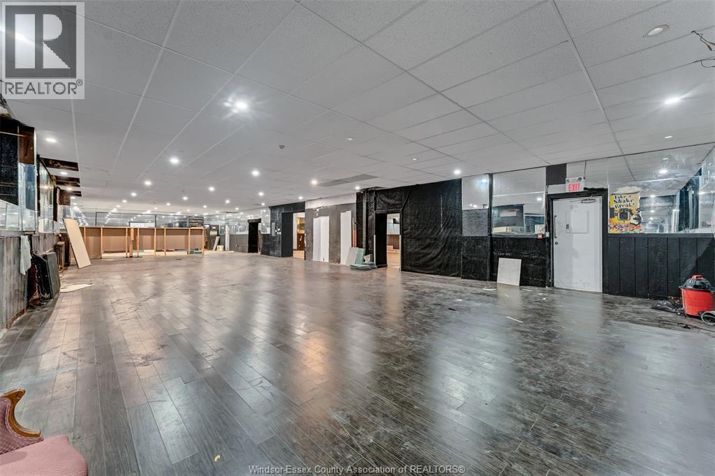 1636 Drouillard, Windsor, Ontario  N8Y 2S3 - Photo 10 - 26015118
