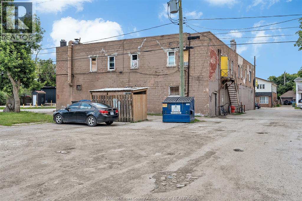 1636 Drouillard, Windsor, Ontario  N8Y 2S3 - Photo 5 - 26015118