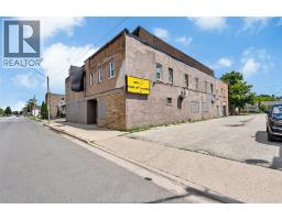 1636 DROUILLARD, Windsor, Ontario