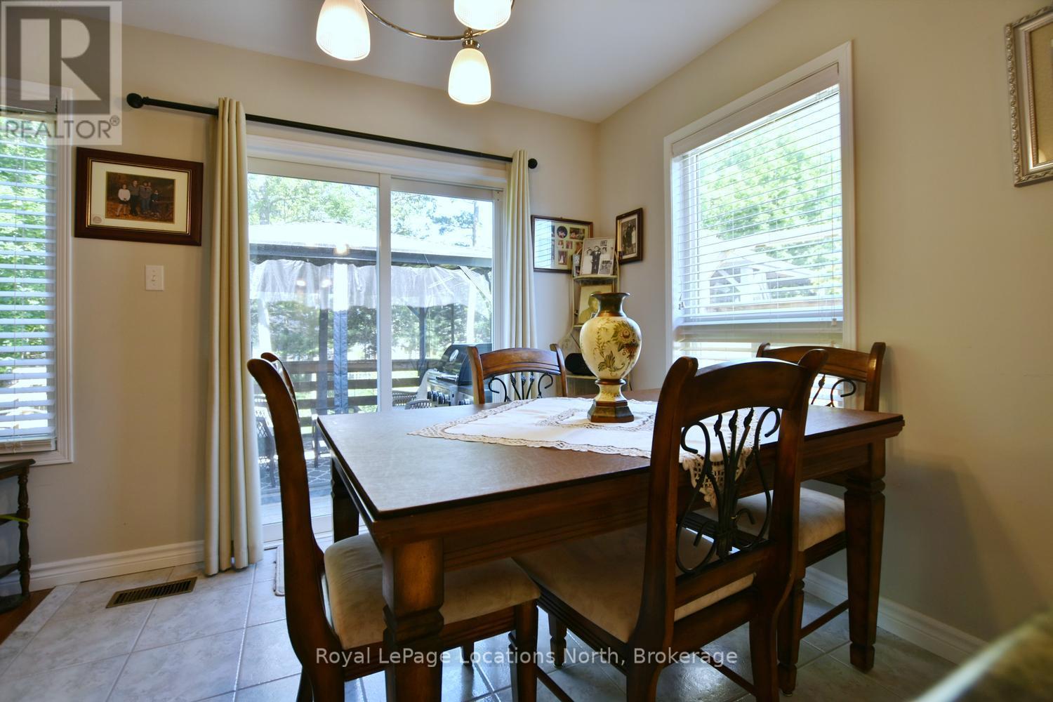 50 Regina Boulevard, Wasaga Beach, Ontario  L9Z 1M8 - Photo 10 - S13488432