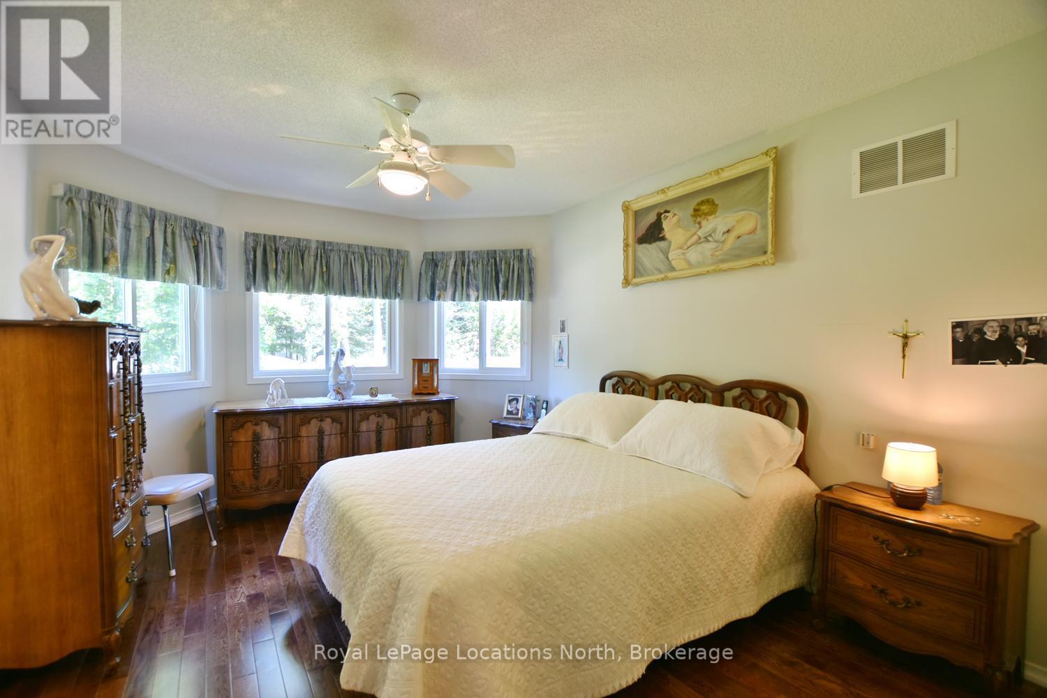 50 Regina Boulevard, Wasaga Beach, Ontario  L9Z 1M8 - Photo 18 - S13488432