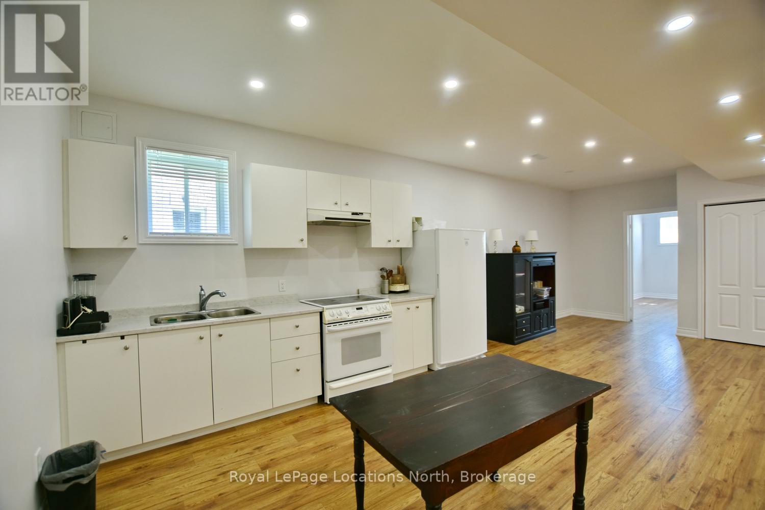 50 Regina Boulevard, Wasaga Beach, Ontario  L9Z 1M8 - Photo 30 - S13488432