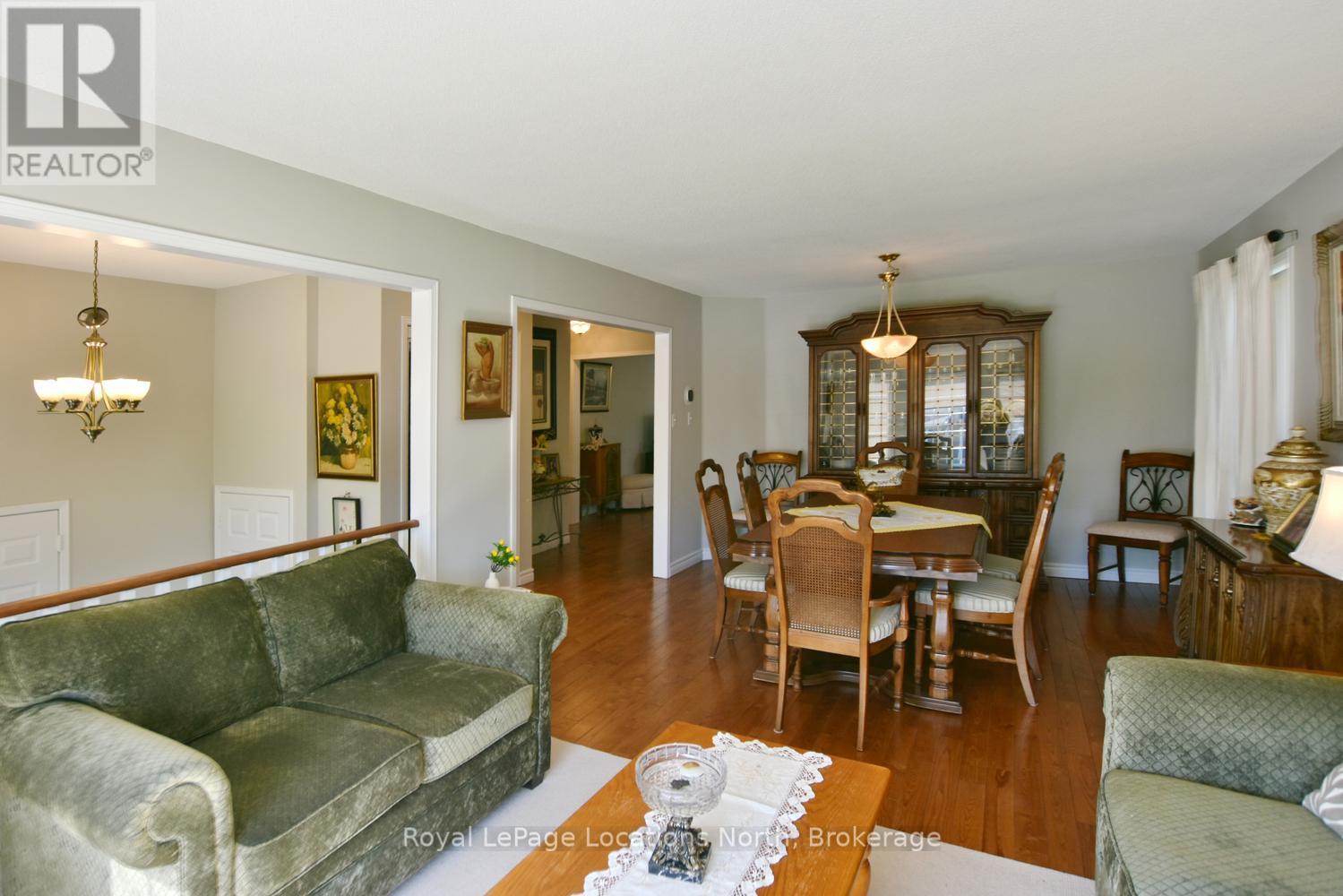 50 Regina Boulevard, Wasaga Beach, Ontario  L9Z 1M8 - Photo 7 - S13488432