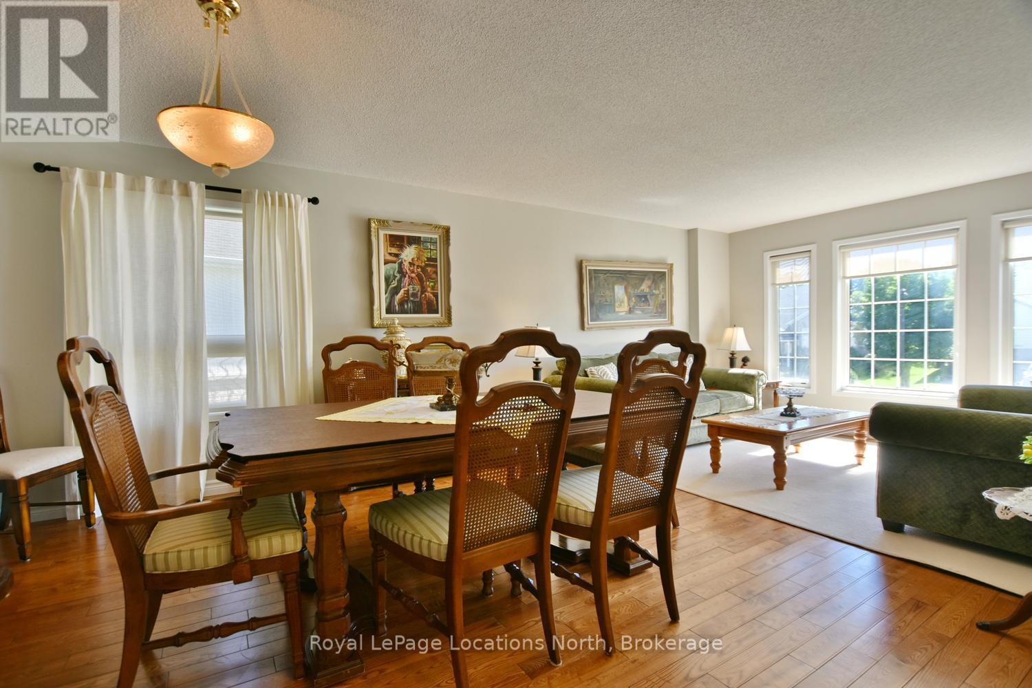 50 Regina Boulevard, Wasaga Beach, Ontario  L9Z 1M8 - Photo 9 - S13488432