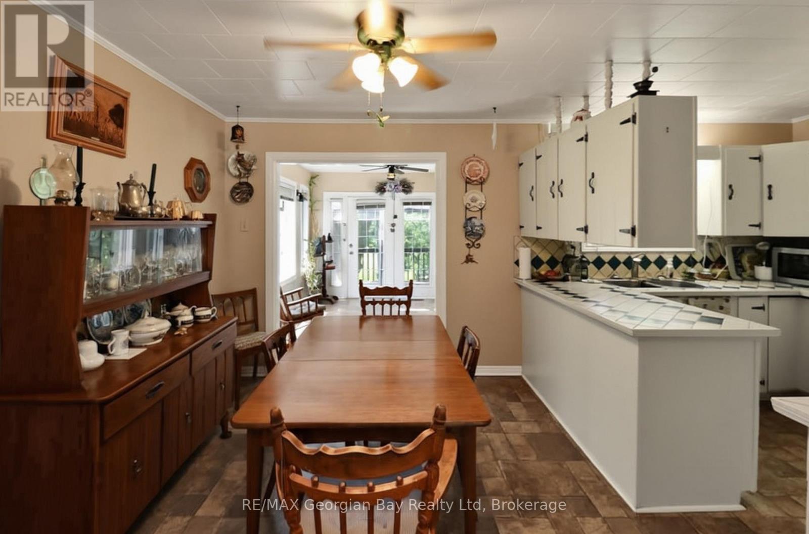 511 Camilla Street, Tay (Port Mcnicoll), Ontario  L0K 1R0 - Photo 10 - S13488706