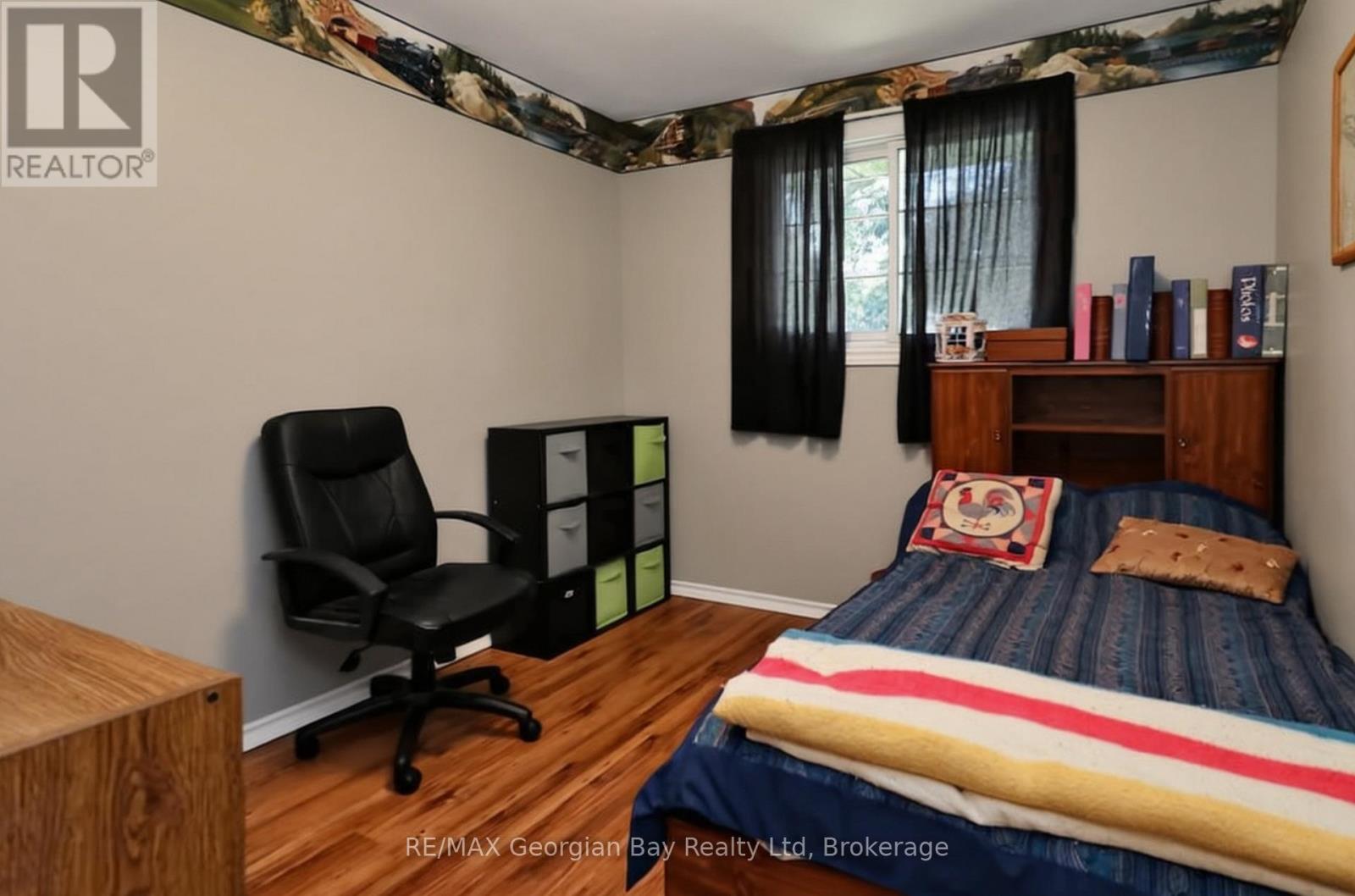 511 Camilla Street, Tay (Port Mcnicoll), Ontario  L0K 1R0 - Photo 14 - S13488706