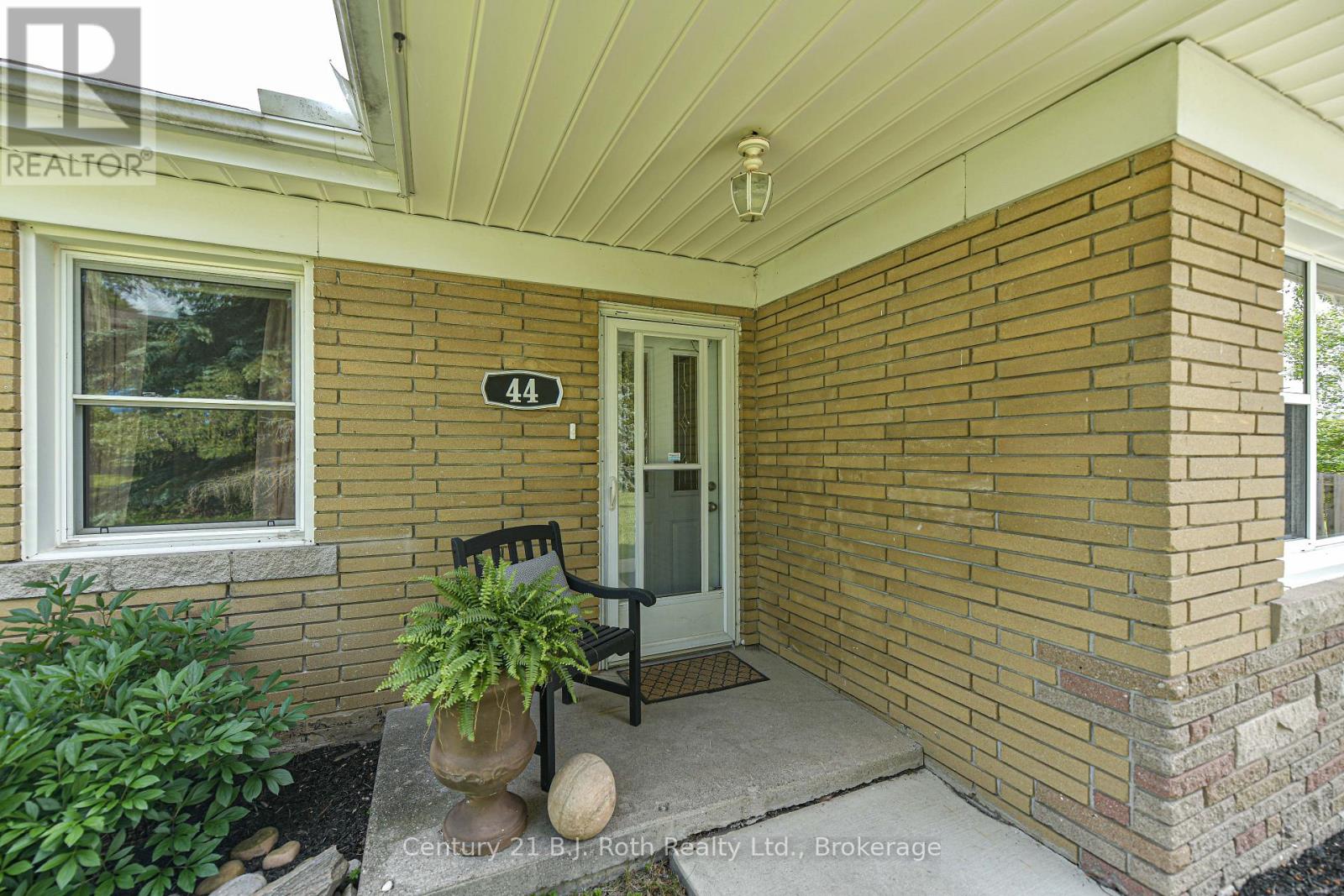 44 Charles Road, Orillia, Ontario L3V 3H4 - Photo 12 - S13489208
