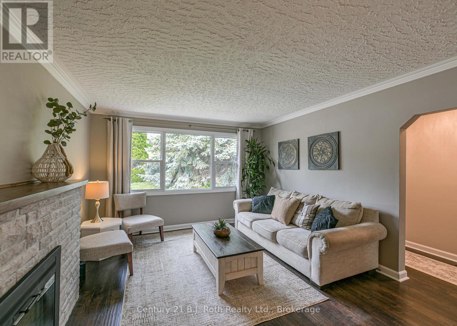 44 Charles Road, Orillia, Ontario L3V 3H4 - Photo 16 - S13489208