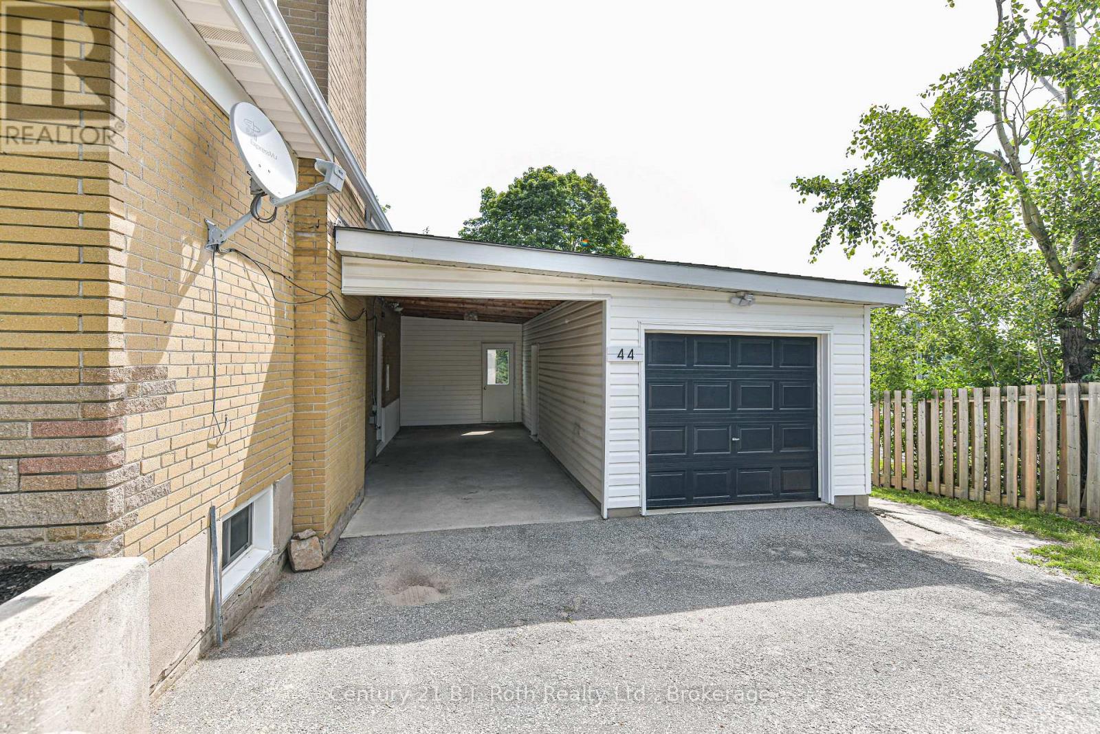 44 Charles Road, Orillia, Ontario L3V 3H4 - Photo 3 - S13489208