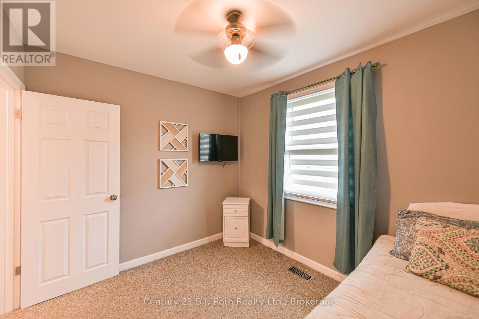 44 Charles Road, Orillia, Ontario L3V 3H4 - Photo 30 - S13489208