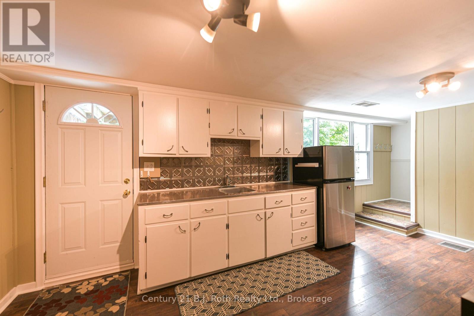 44 Charles Road, Orillia, Ontario L3V 3H4 - Photo 33 - S13489208