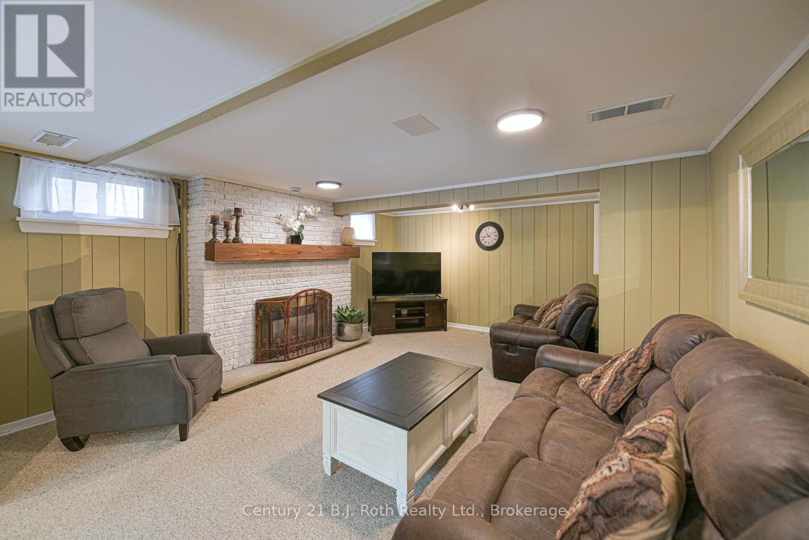 44 Charles Road, Orillia, Ontario L3V 3H4 - Photo 34 - S13489208