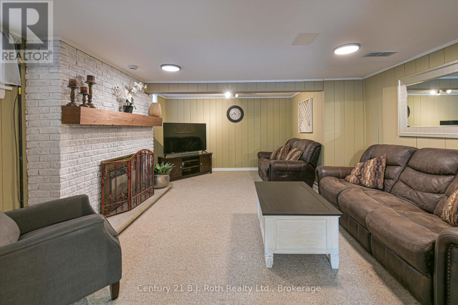 44 Charles Road, Orillia, Ontario L3V 3H4 - Photo 35 - S13489208