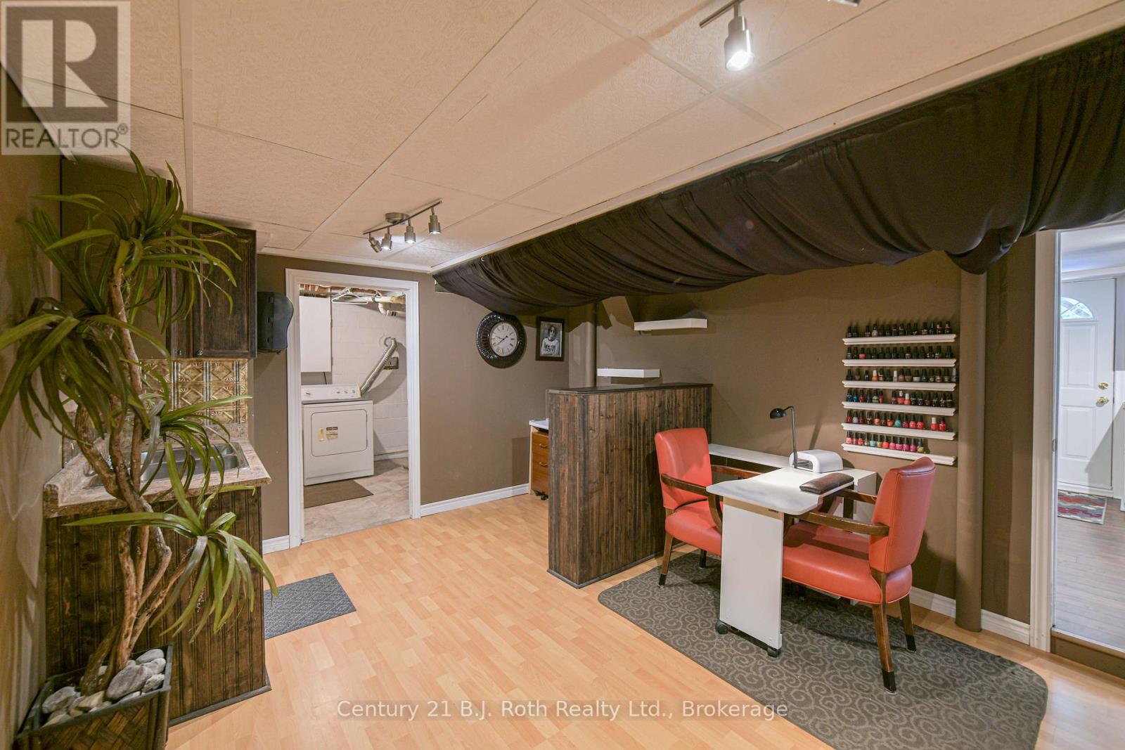 44 Charles Road, Orillia, Ontario L3V 3H4 - Photo 37 - S13489208