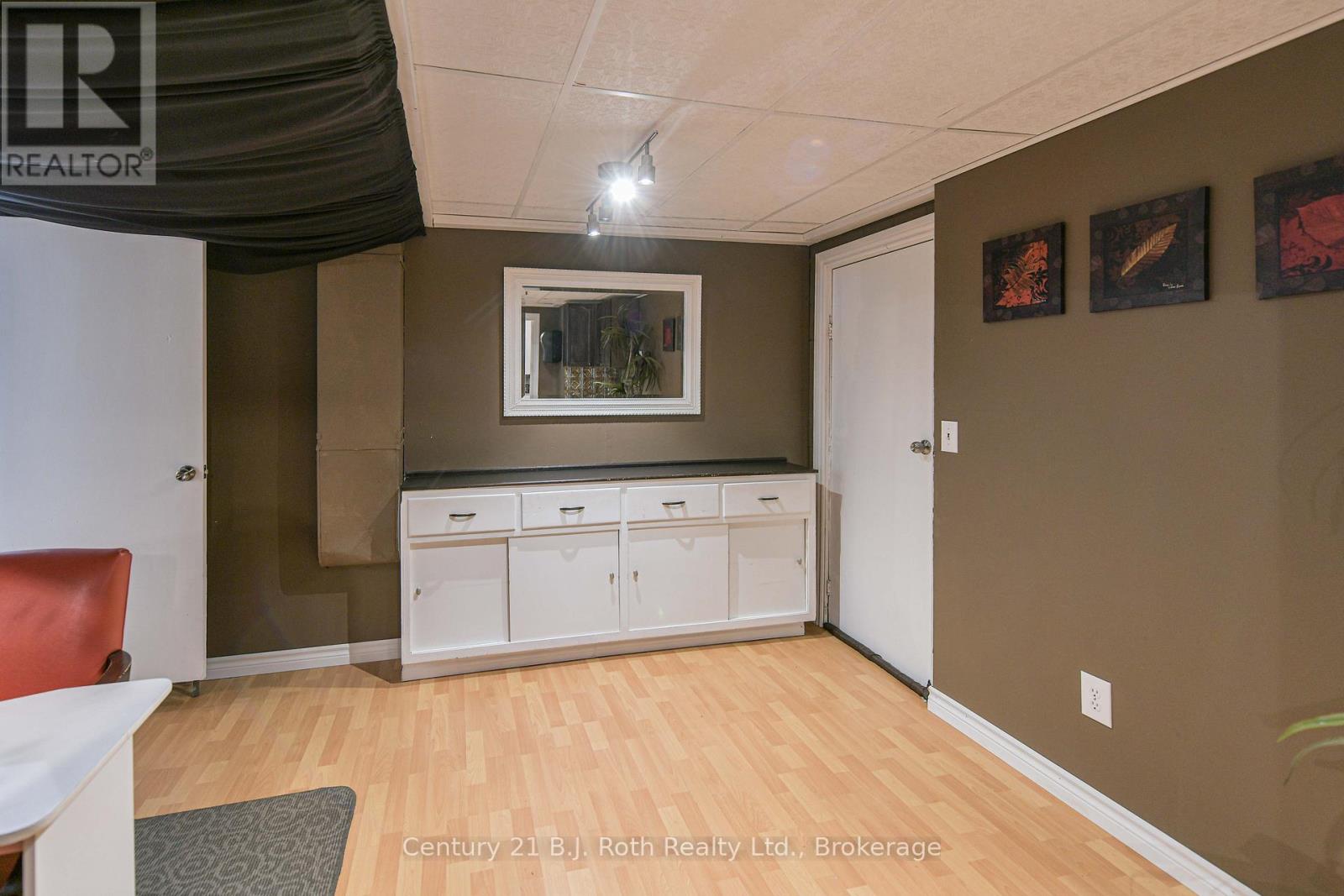 44 Charles Road, Orillia, Ontario L3V 3H4 - Photo 39 - S13489208
