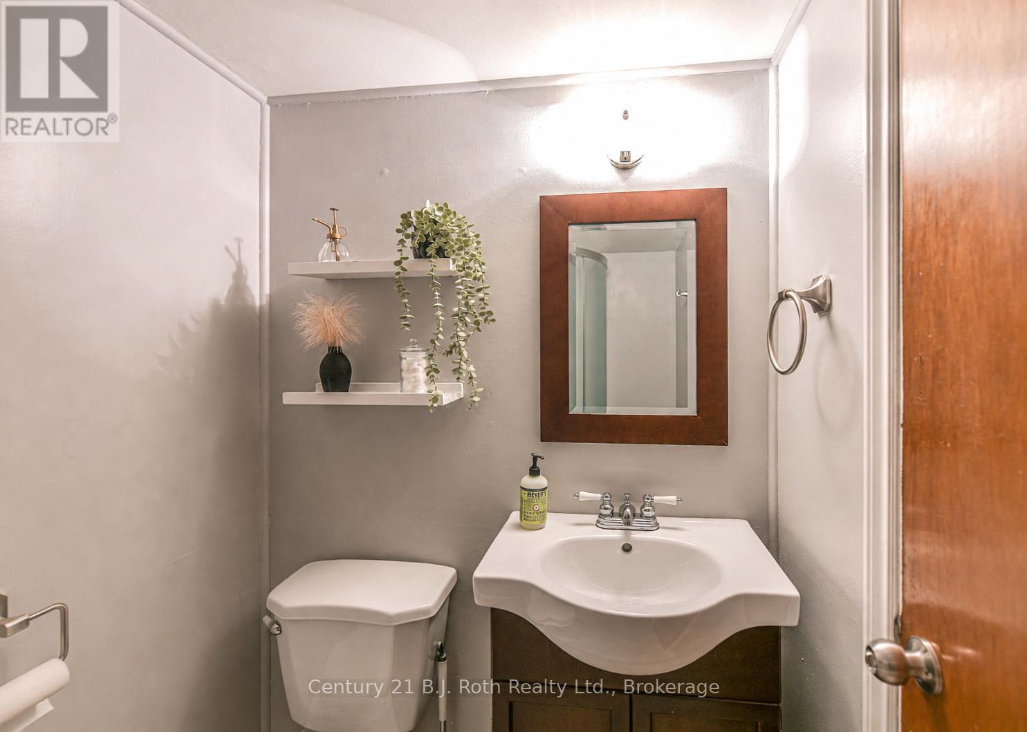 44 Charles Road, Orillia, Ontario L3V 3H4 - Photo 40 - S13489208