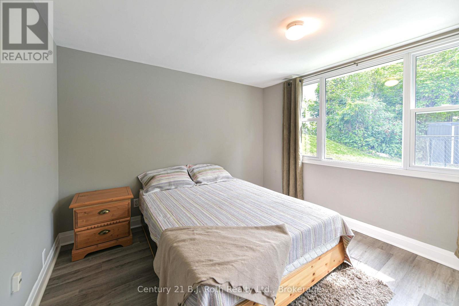 44 Charles Road, Orillia, Ontario L3V 3H4 - Photo 41 - S13489208