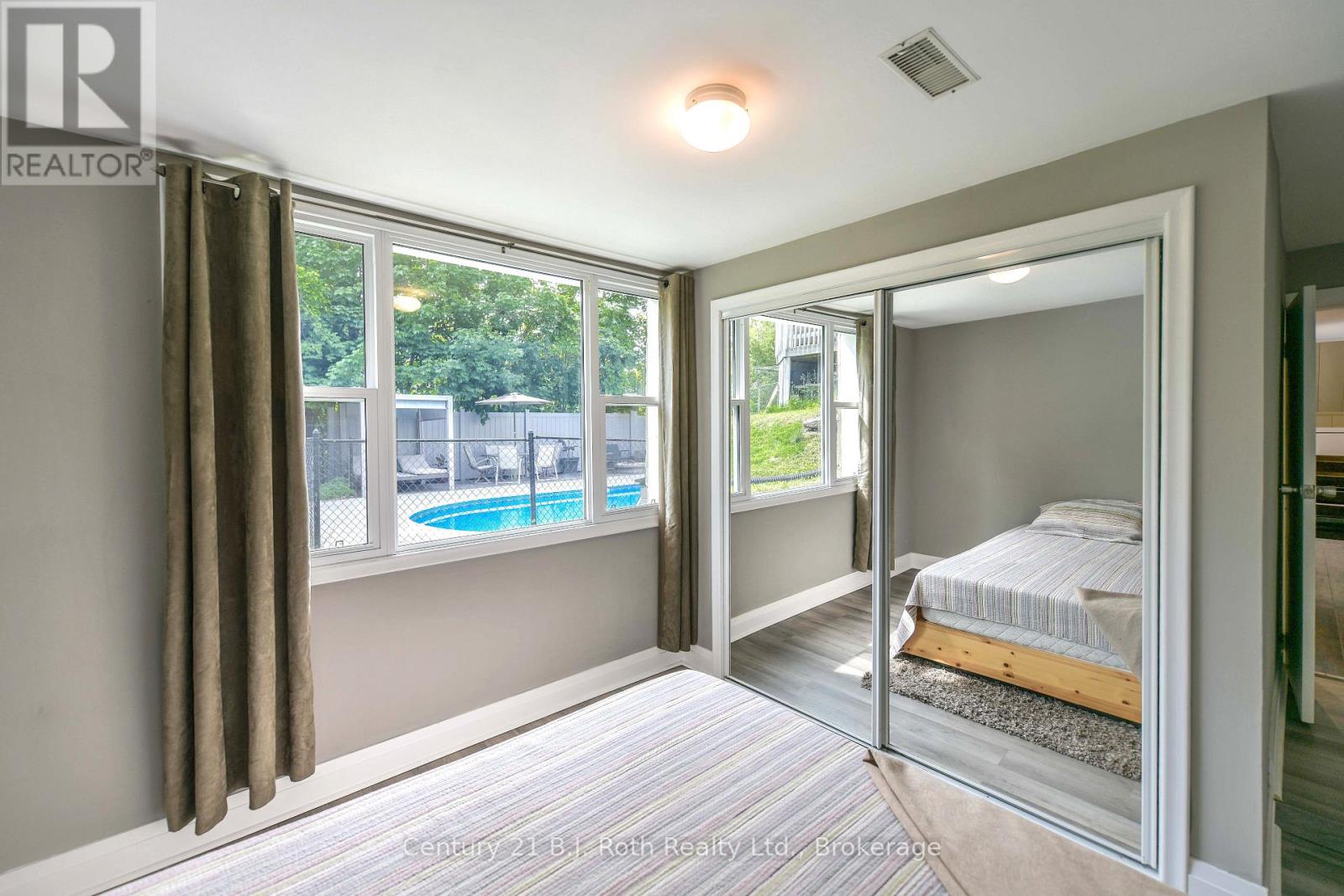 44 Charles Road, Orillia, Ontario L3V 3H4 - Photo 42 - S13489208