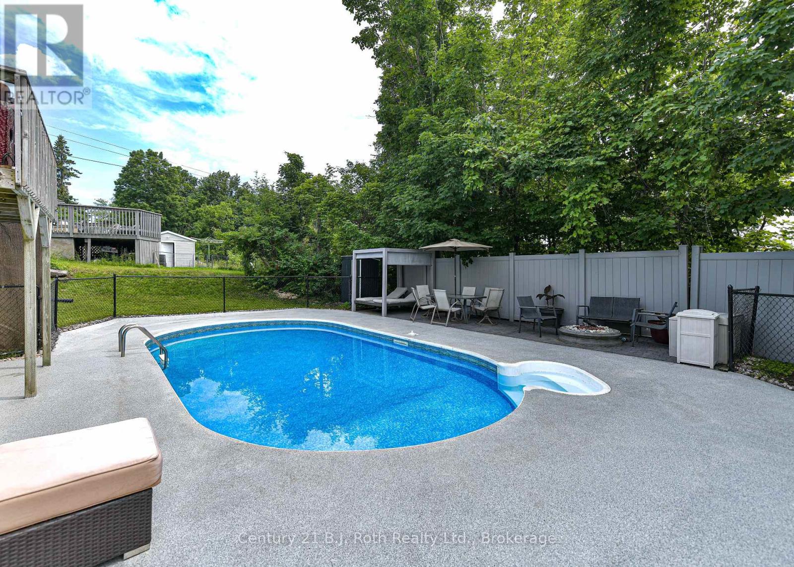 44 Charles Road, Orillia, Ontario L3V 3H4 - Photo 6 - S13489208