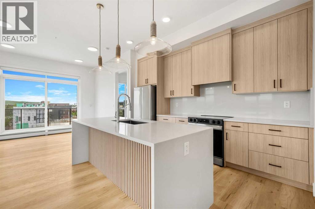 2411, 4270 Norford Avenue Nw, Calgary, Alberta  T3B 6P8 - Photo 1 - A2322063