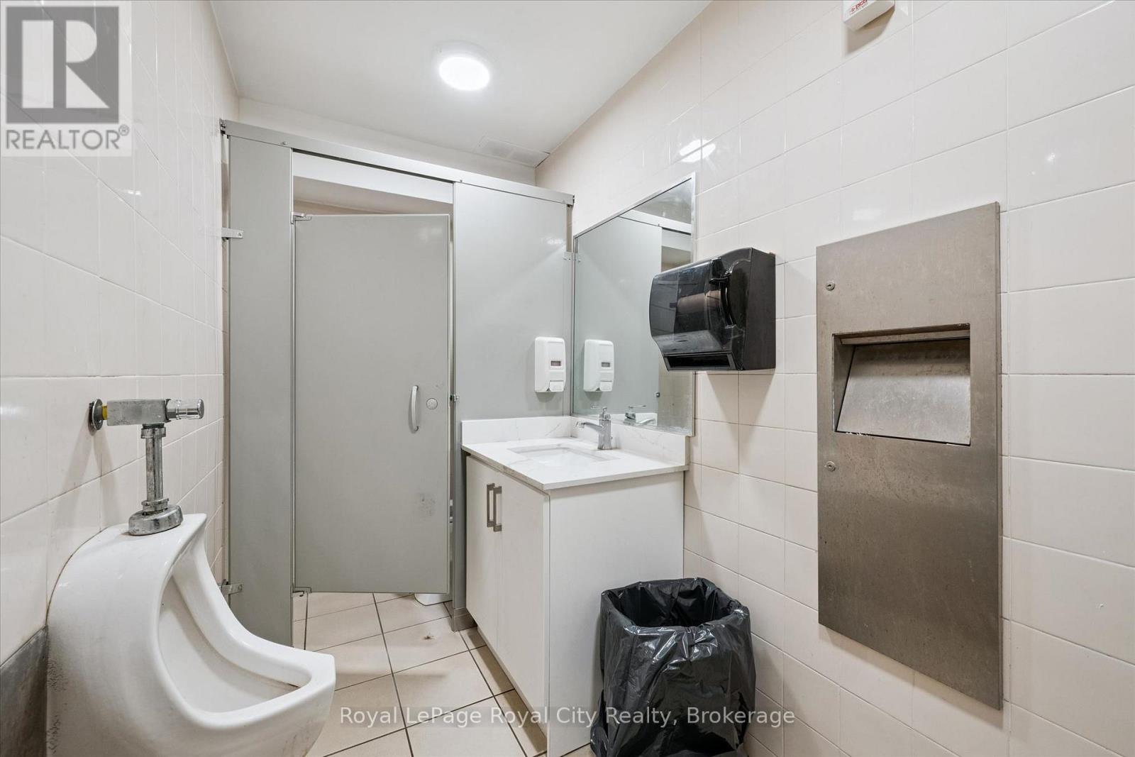 241 Edinburgh Road N, Guelph, Ontario  N1H 5S2 - Photo 18 - X13487590