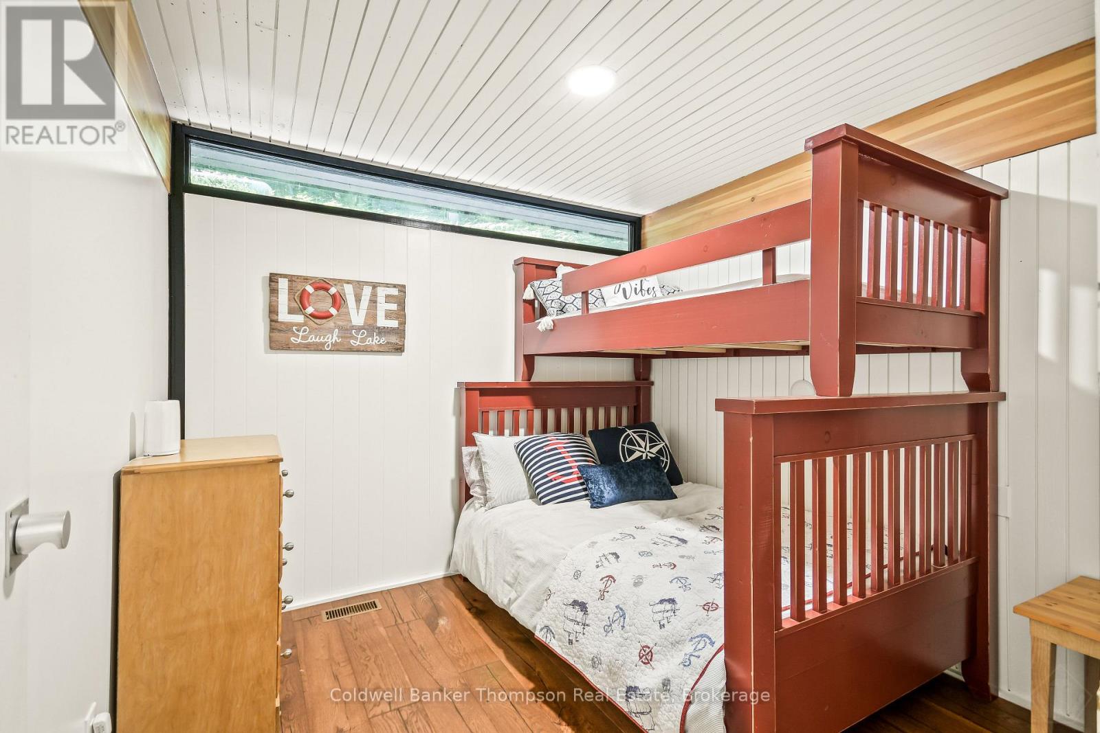 1053 Hemlock Point Lane, Lake Of Bays, Ontario P1H 2J6 - Photo 16 - X13487942