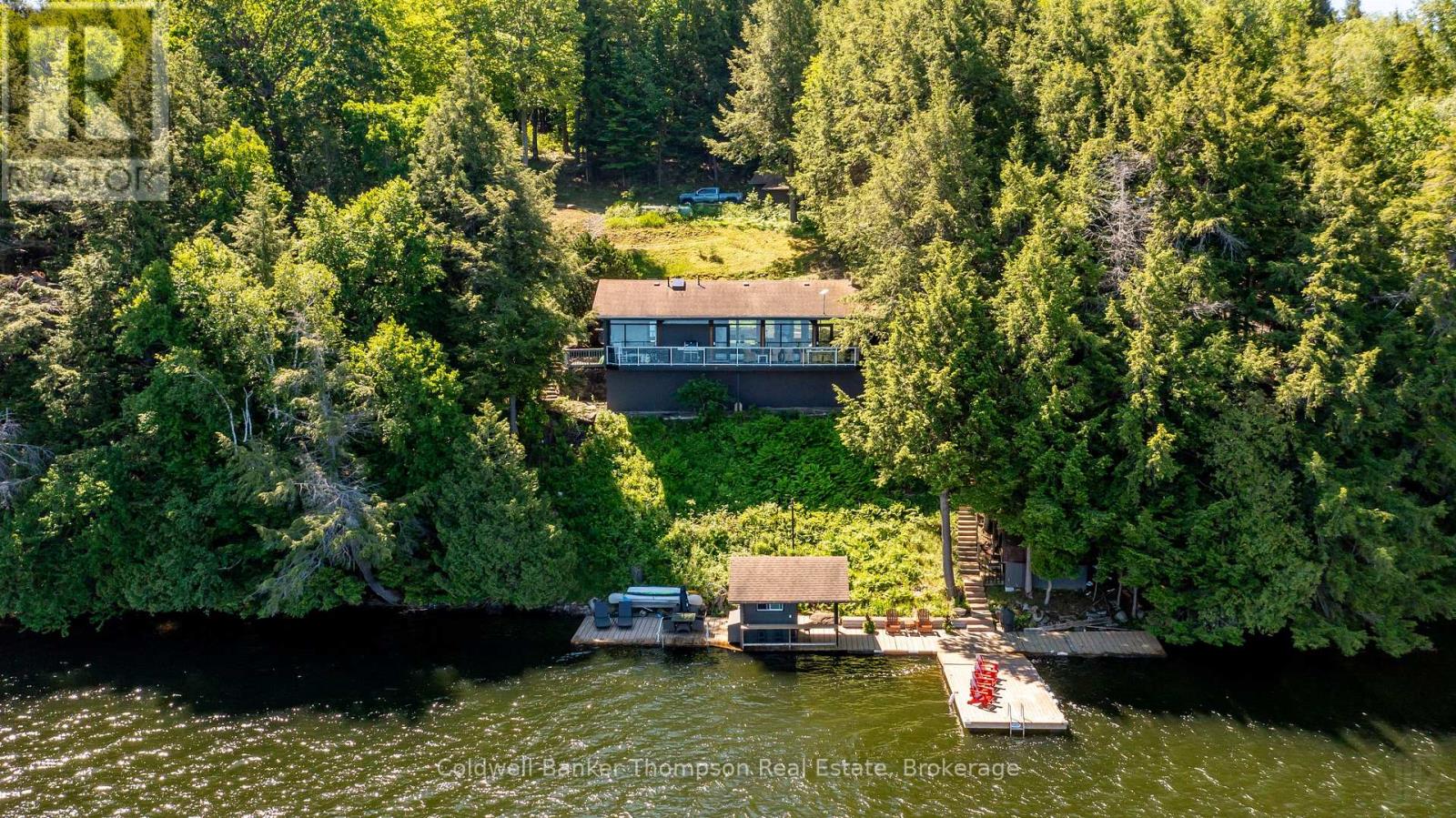 1053 Hemlock Point Lane, Lake Of Bays, Ontario P1H 2J6 - Photo 43 - X13487942
