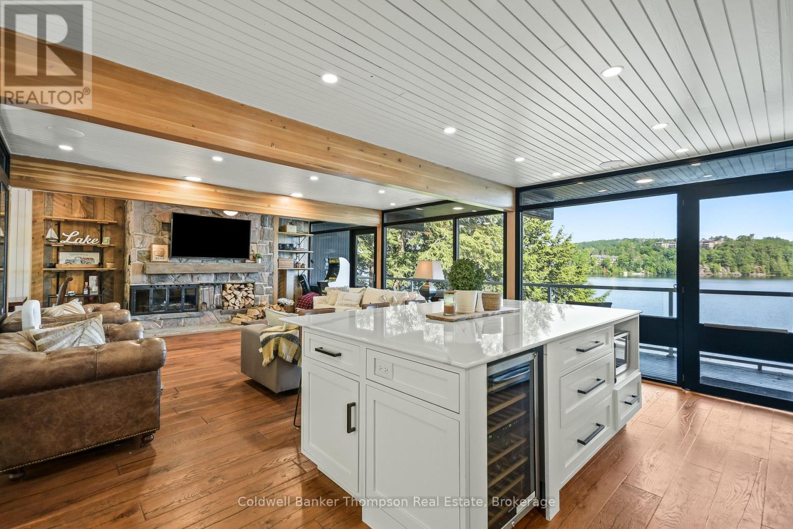 1053 Hemlock Point Lane, Lake Of Bays, Ontario P1H 2J6 - Photo 7 - X13487942