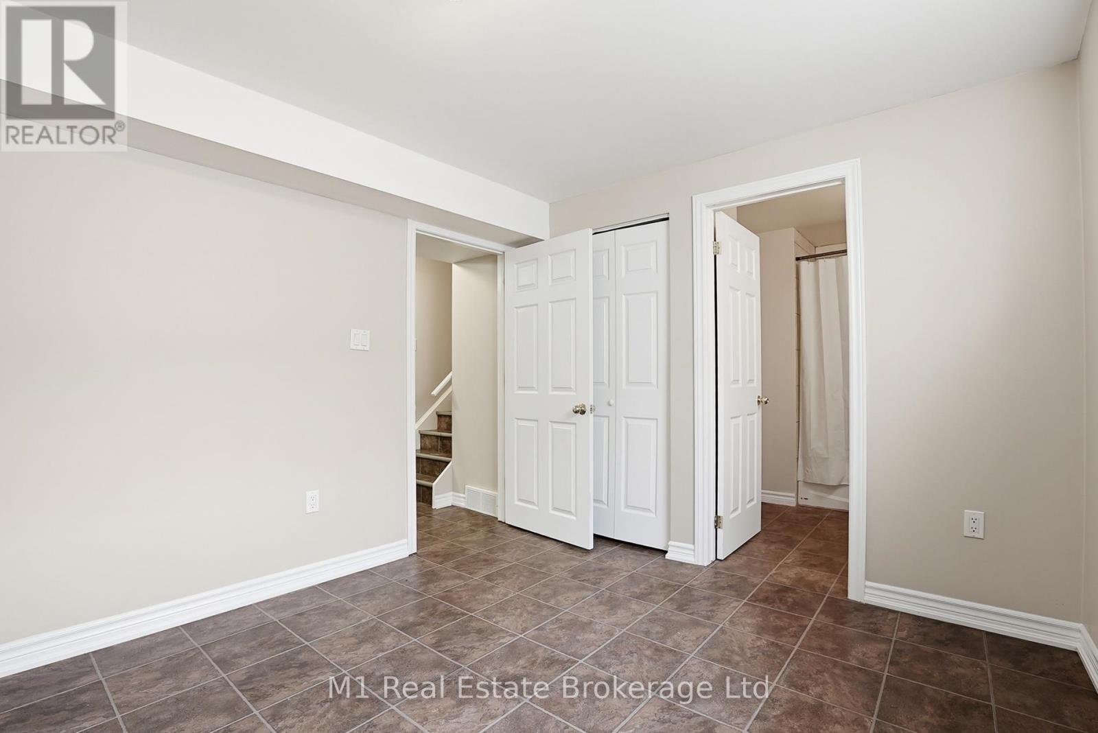 8 Ralston Drive, Guelph (Grange Road), Ontario  N1E 0C3 - Photo 30 - X13488028