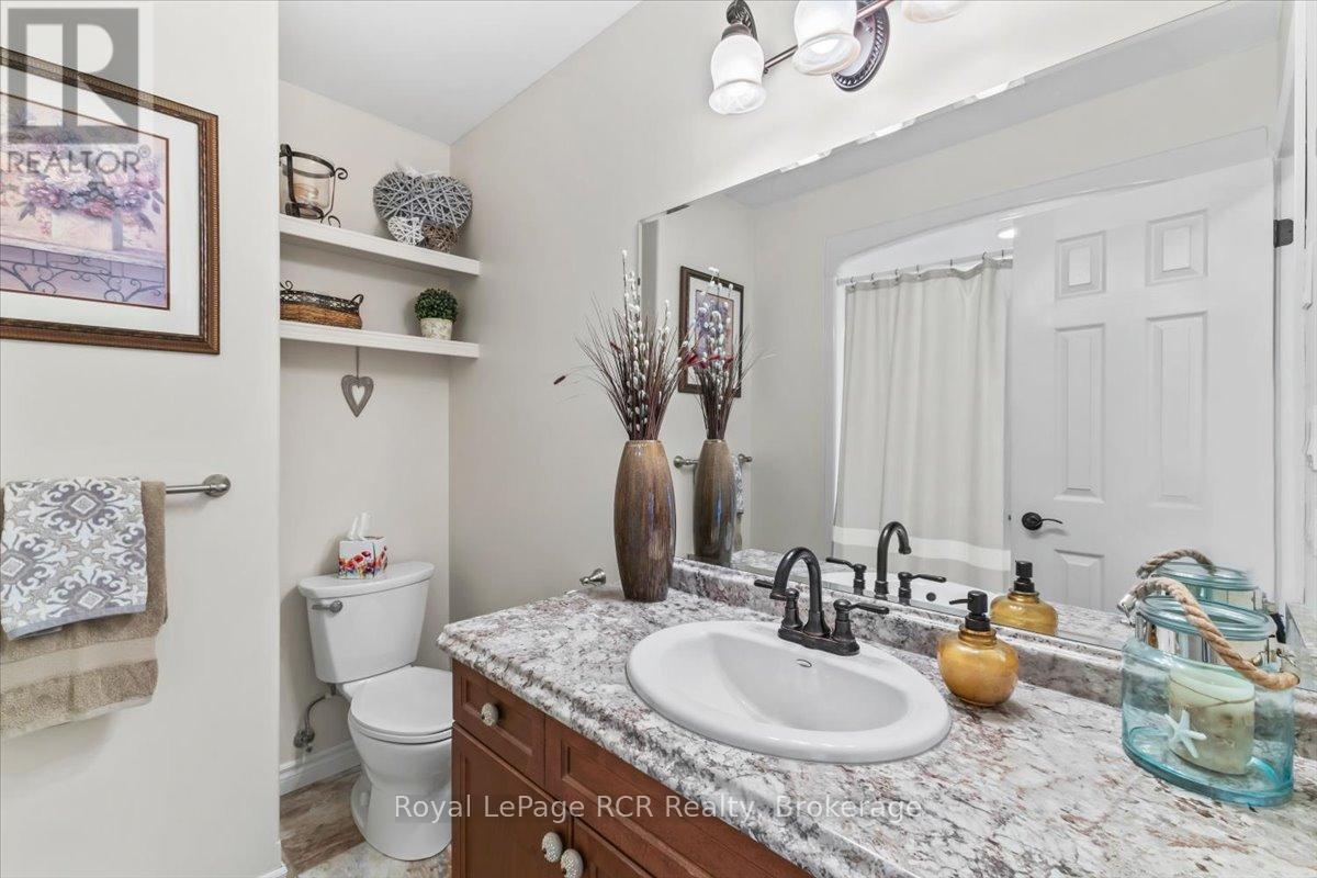 768 16th Street, Hanover, Ontario  N4N 3W8 - Photo 15 - X13488194