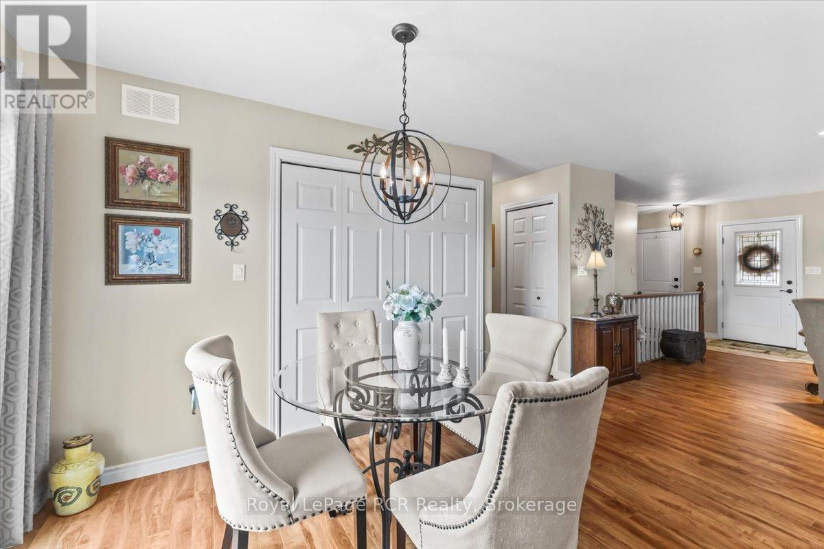 768 16th Street, Hanover, Ontario  N4N 3W8 - Photo 9 - X13488194