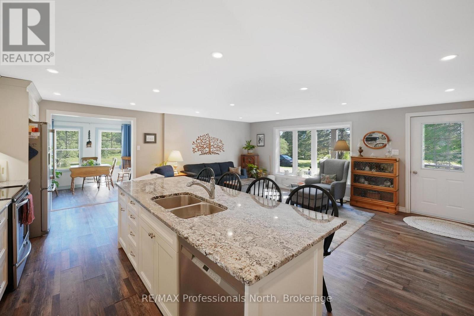 3389 Gelert Road, Minden Hills, Ontario  K0M 2K0 - Photo 9 - X13488348