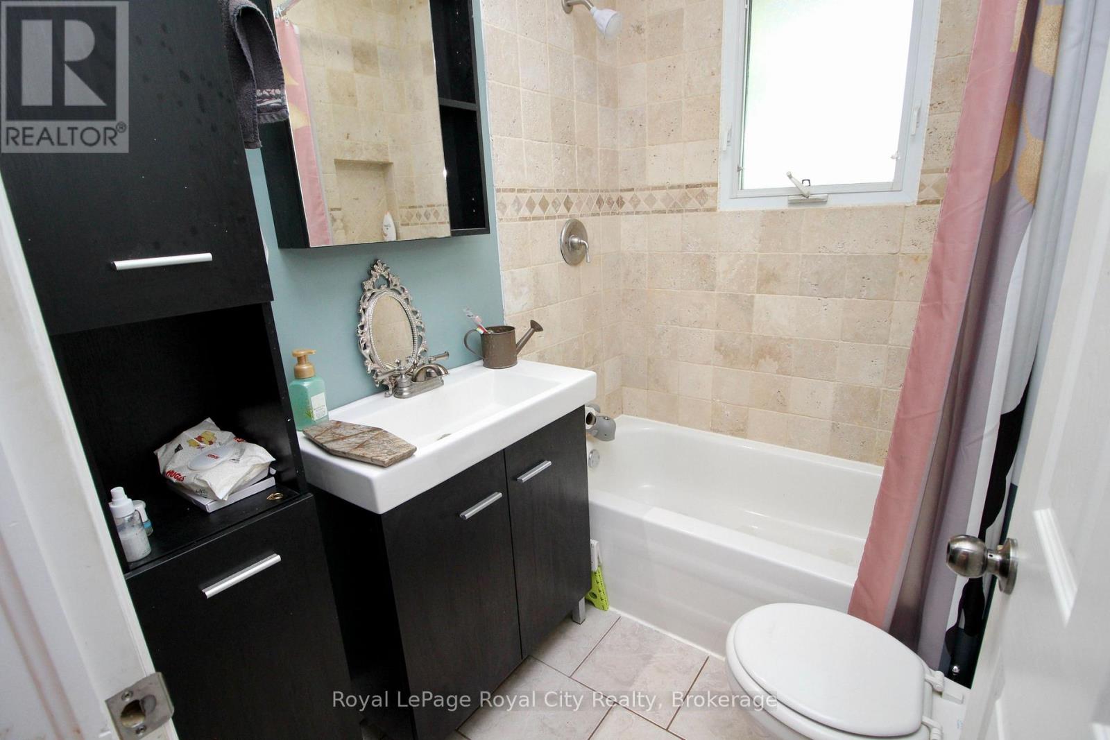8 Rosewood Avenue, Guelph, Ontario  N1H 5Z9 - Photo 20 - X13488366
