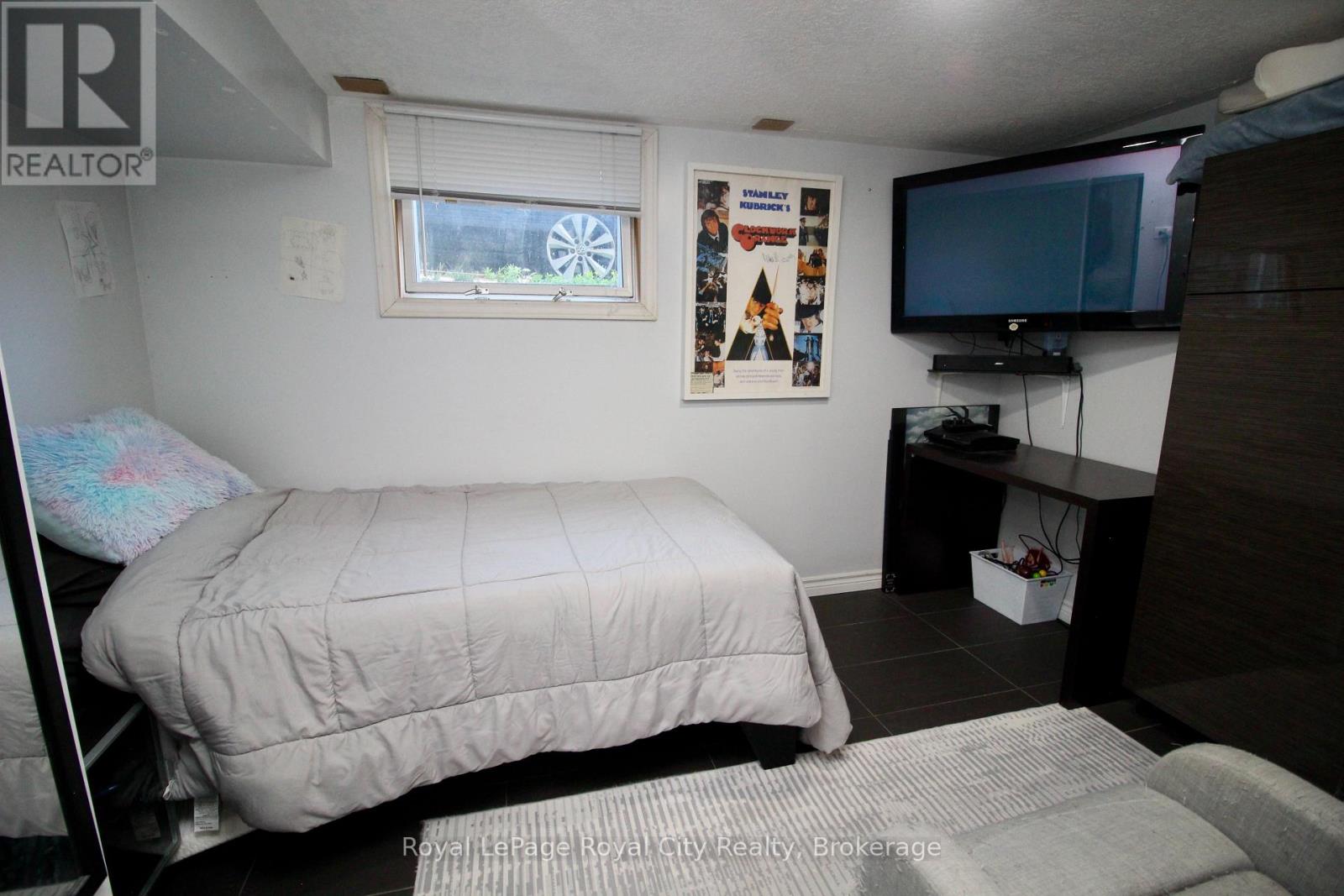 8 Rosewood Avenue, Guelph, Ontario  N1H 5Z9 - Photo 37 - X13488366