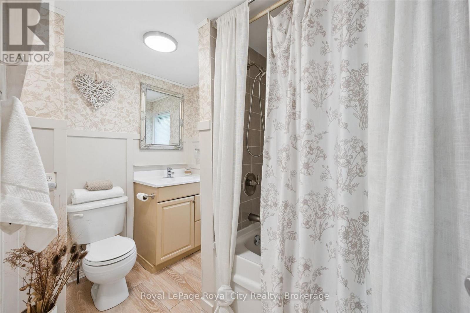 10 Macville Avenue, Kitchener, Ontario  N2K 1T1 - Photo 17 - X13488616