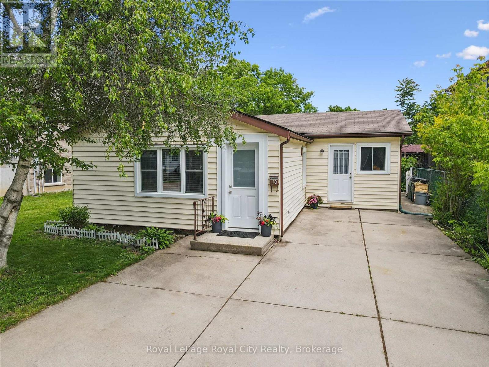 10 Macville Avenue, Kitchener, Ontario  N2K 1T1 - Photo 25 - X13488616
