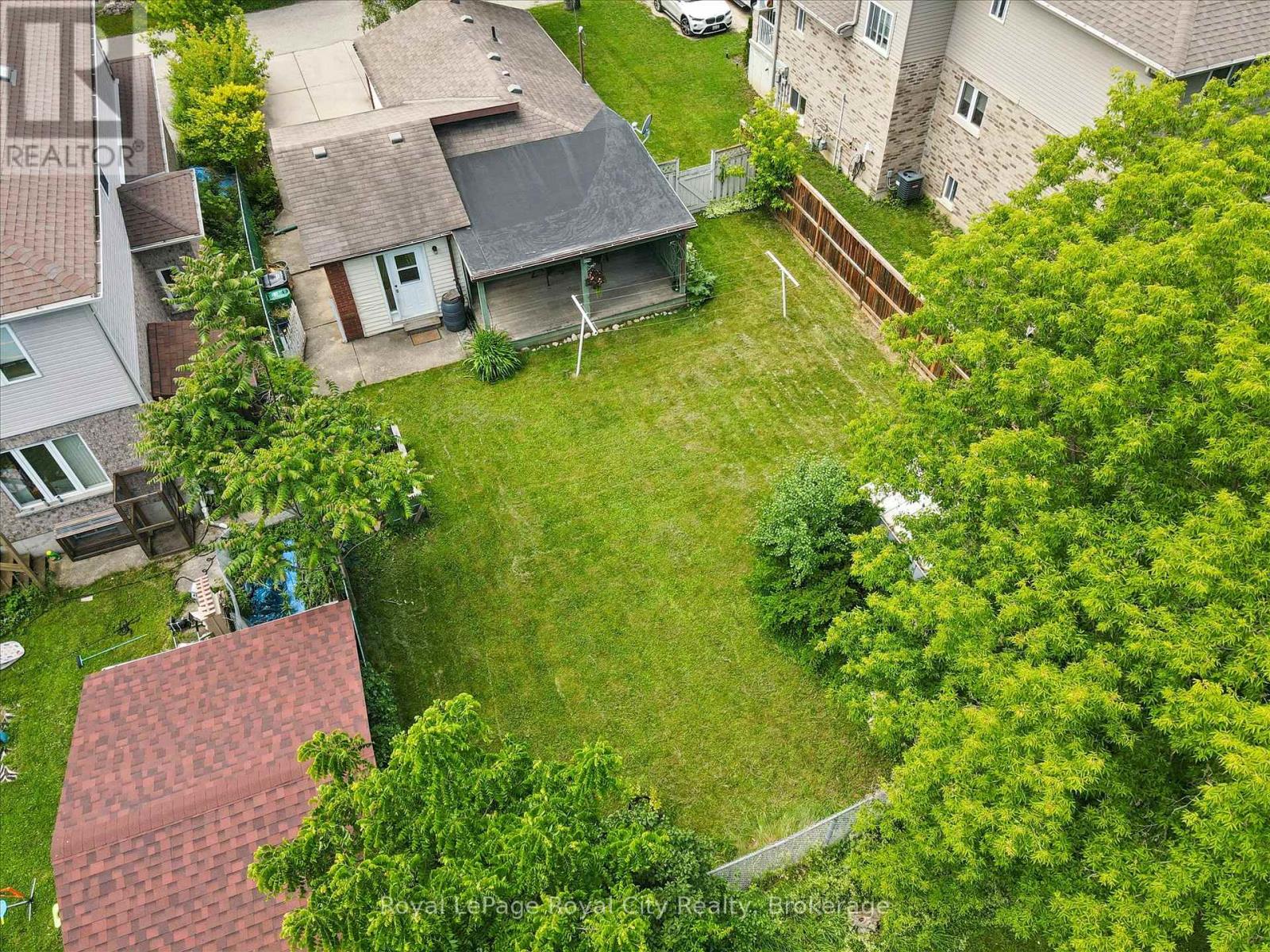 10 Macville Avenue, Kitchener, Ontario  N2K 1T1 - Photo 30 - X13488616