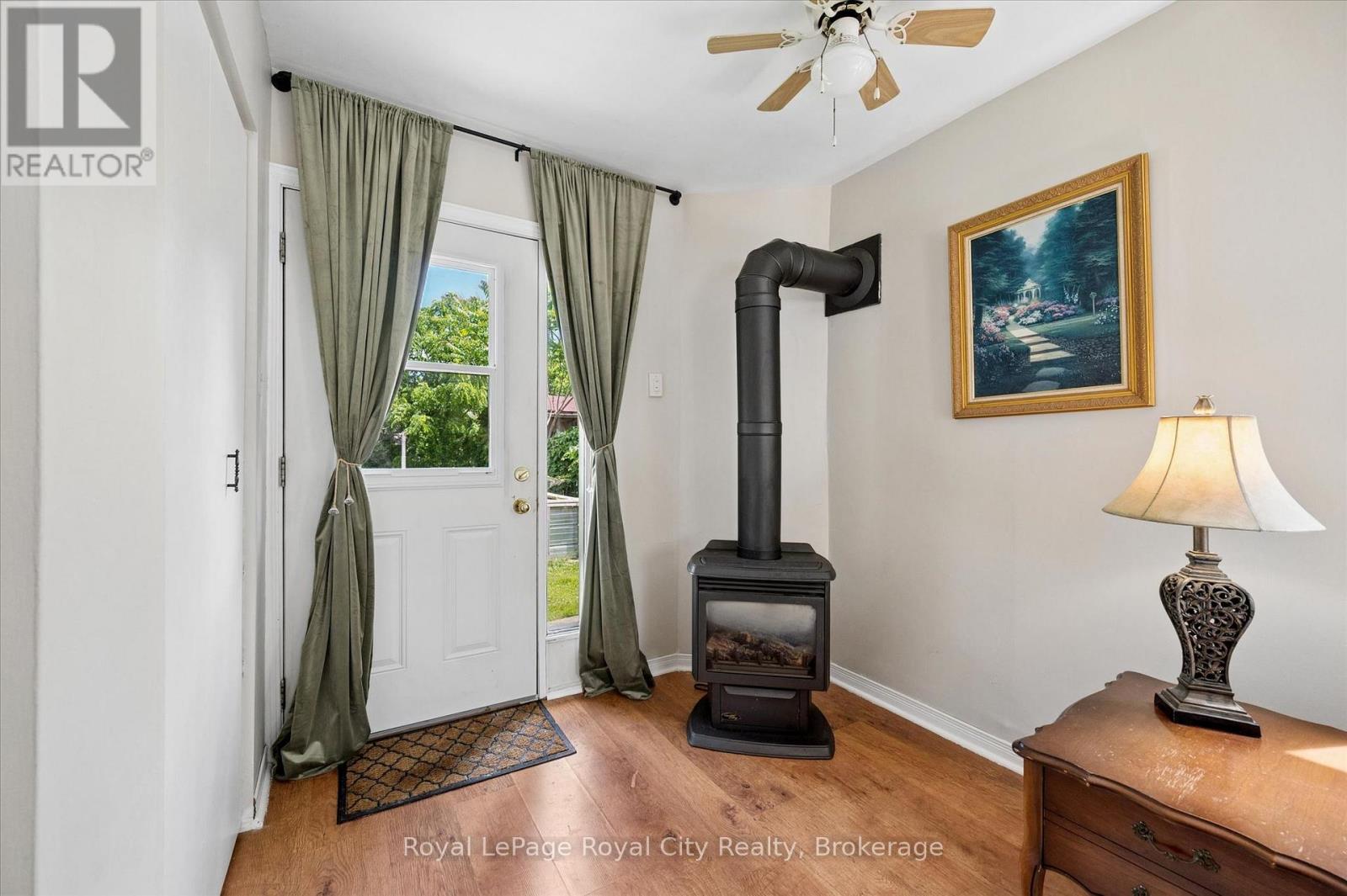 10 Macville Avenue, Kitchener, Ontario  N2K 1T1 - Photo 8 - X13488616