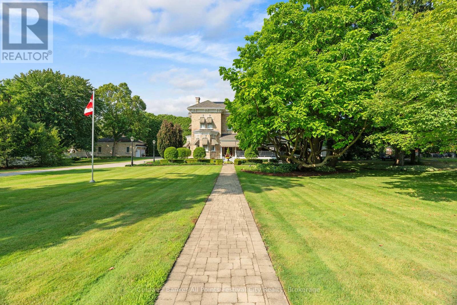262 Dinsley Street, North Huron (Blyth), Ontario  N0M 1H0 - Photo 4 - X13488964
