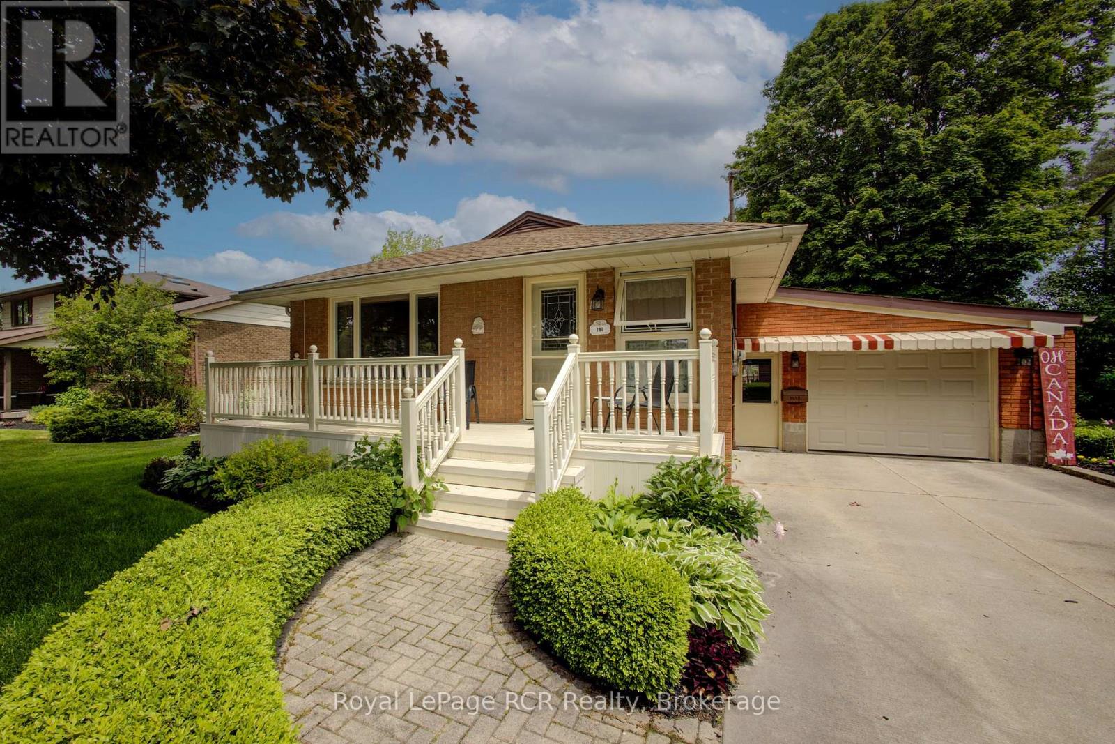 290 WALTON STREET, Wellington North, Ontario