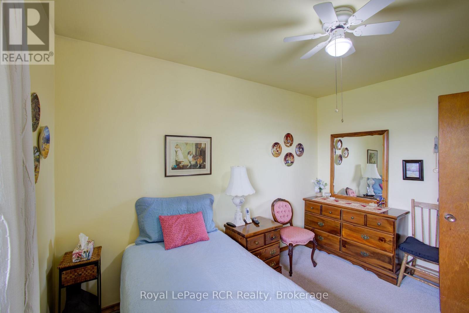 290 Walton Street, Wellington North, Ontario  N0G 1A0 - Photo 16 - X13488972